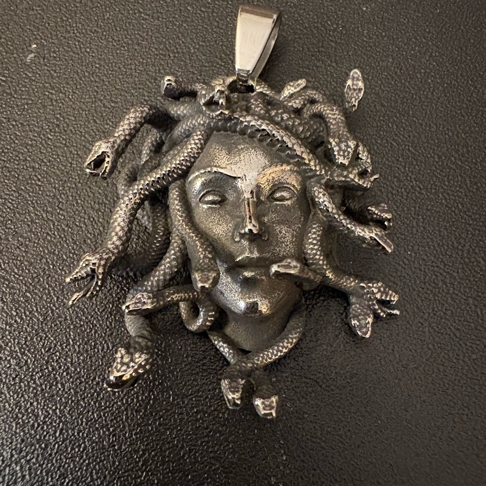 Medusa Head Pendant and 22” Chain